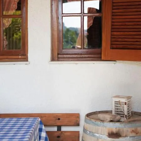 Beekeeper's House By The With Boat & Bikes. Βίλα Λυγιά